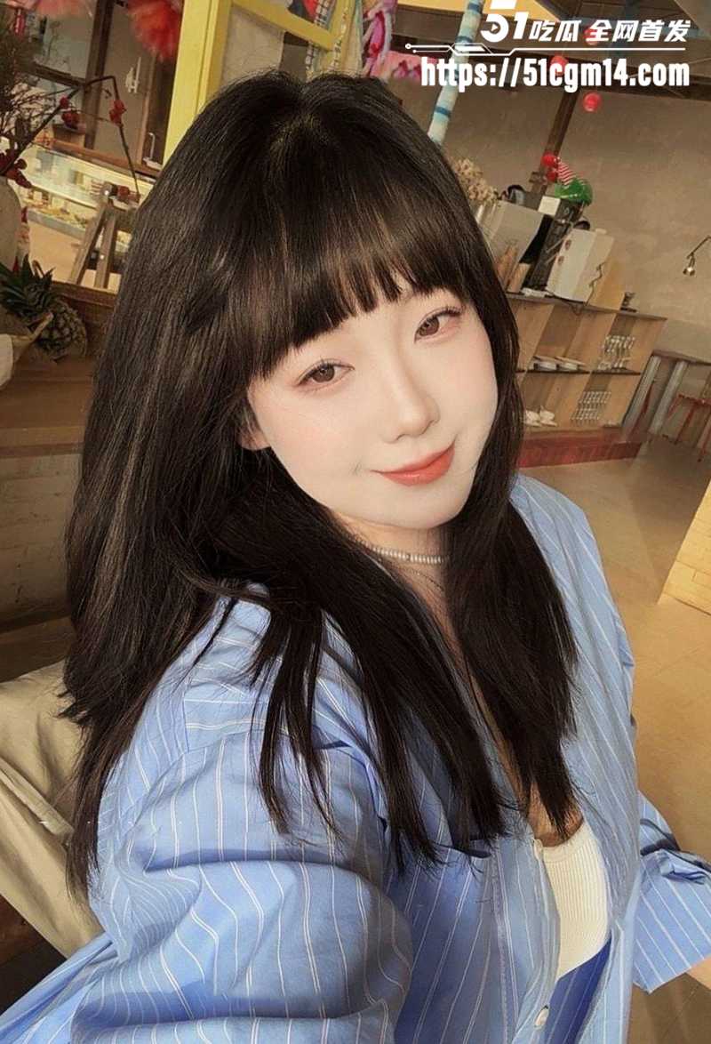 抖音健身博主霏霏爱拿铁定制福利视频流出3拷贝