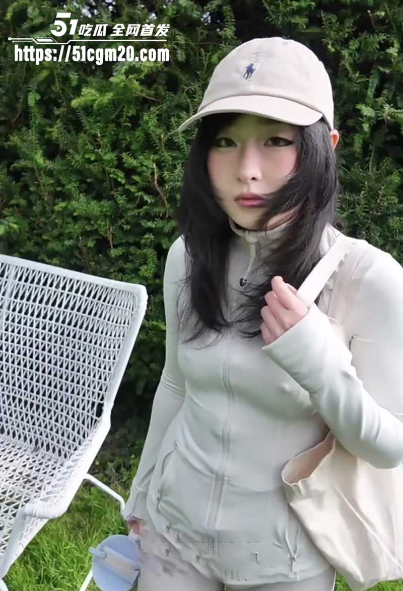 推特女神噗噗 pupu野战视频流出 1 拷贝