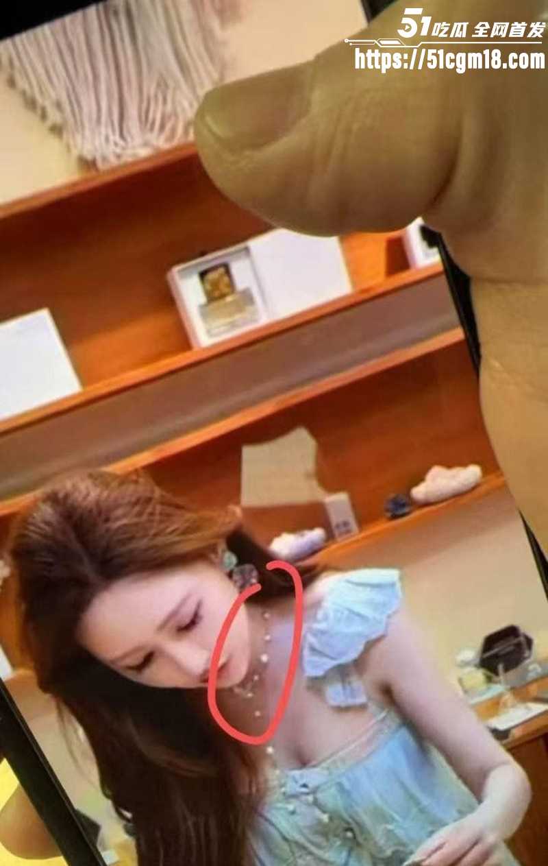 抖音网红潮汕小人物与女友开房约炮09