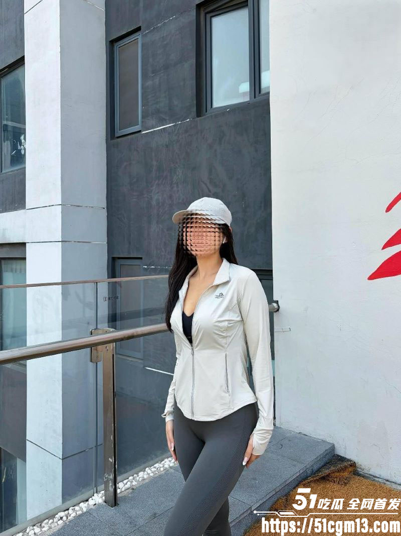 海角乱伦大神39岁妈妈和30岁堂姐新作 4