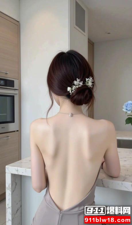 推特网黄小乔吃不饱硬核双飞1