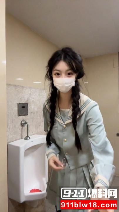 人气博主一杯热可可挑战极限 双马尾JK学生妹户外露出自慰视频流出2