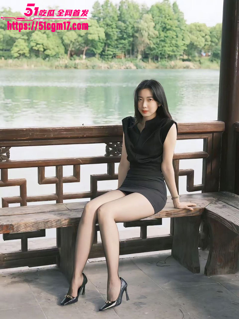 上海黑丝小少妇 刘莉莉1