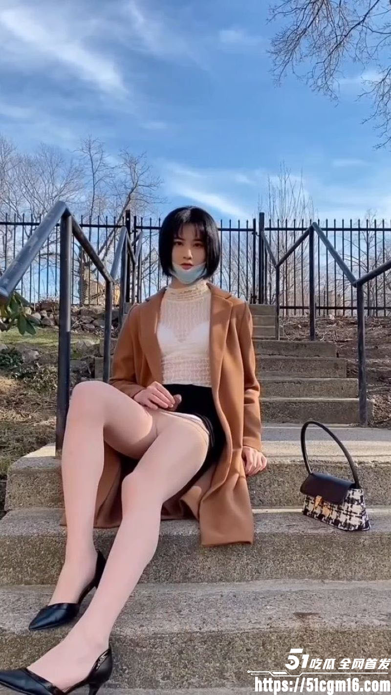 极品TS伪娘小薰户外露出 6