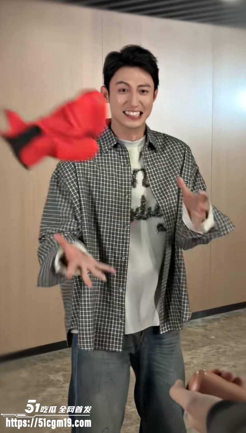 顶流明星黄景瑜王玉雯恋情曝光08