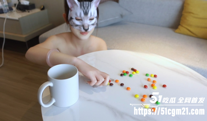 私拍大神 老虎菜 SVIP独家福利 调教稚嫩女大 超清特写花式玩穴！ - 网红明星