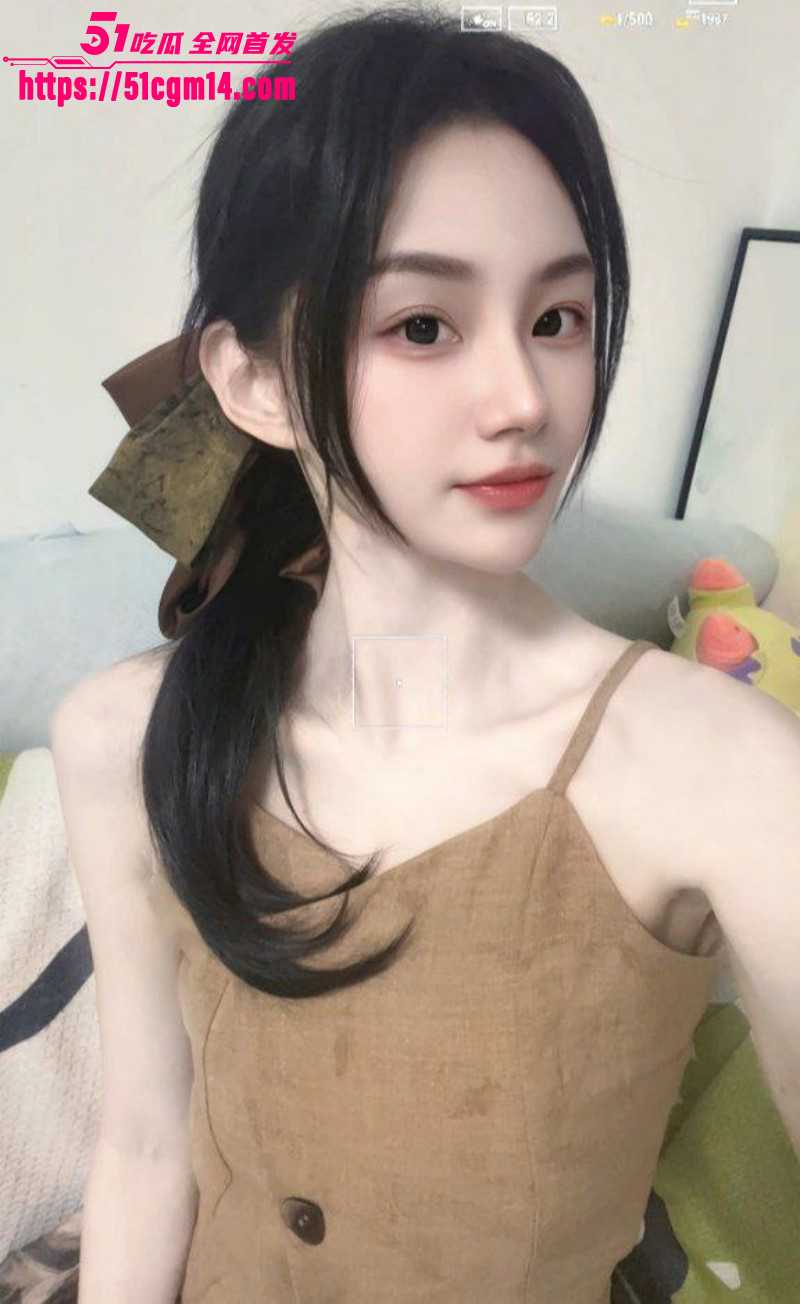 河南信阳江山樾售楼部张婷陪睡视频04