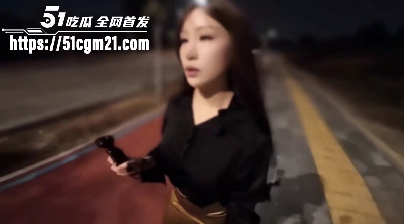 御姐小姨李老丝奖励粉丝野战01