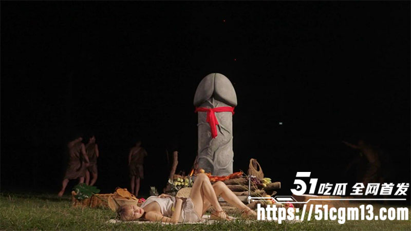 圣物下全员性爱祭奠1