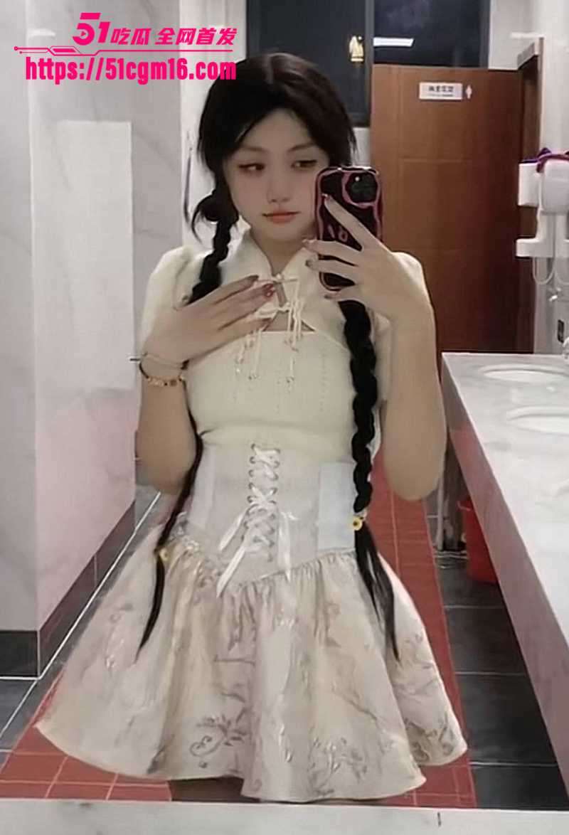 古装大奶少妇王静跟男友性爱视频泄漏3拷贝 古装大奶少妇王静跟男友性爱视频泄漏3拷贝