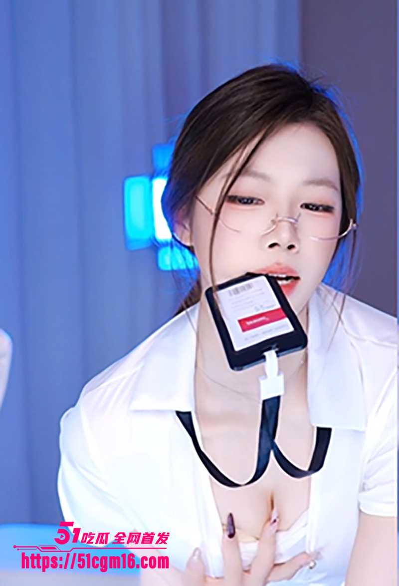 虎牙性感御姐梦瑶情趣制服大尺度露逼骚舞合集流出1拷贝 虎牙性感御姐梦瑶情趣制服大尺度露逼骚舞合集流出1拷贝