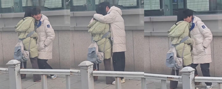 别扣了别扣了火车都要晚点了小情侣离别前当众疯狂疏通下水道
