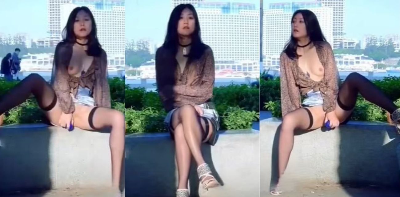 顶级反差母狗 江边河堤公园野外露出狂抠骚逼  高潮喷水不止 - 热门大瓜