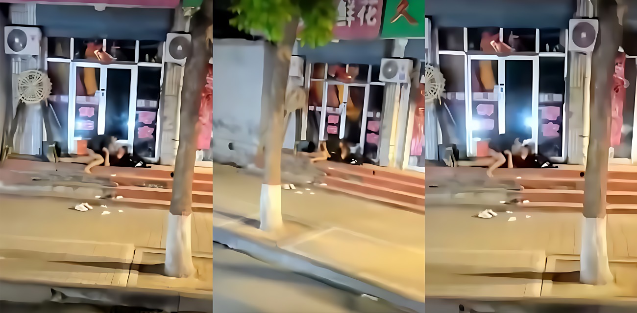 山西原平纸扎鲜花店深夜野战视频流出 情侣店门口激战被拍 现场画面激烈老司机看呆！