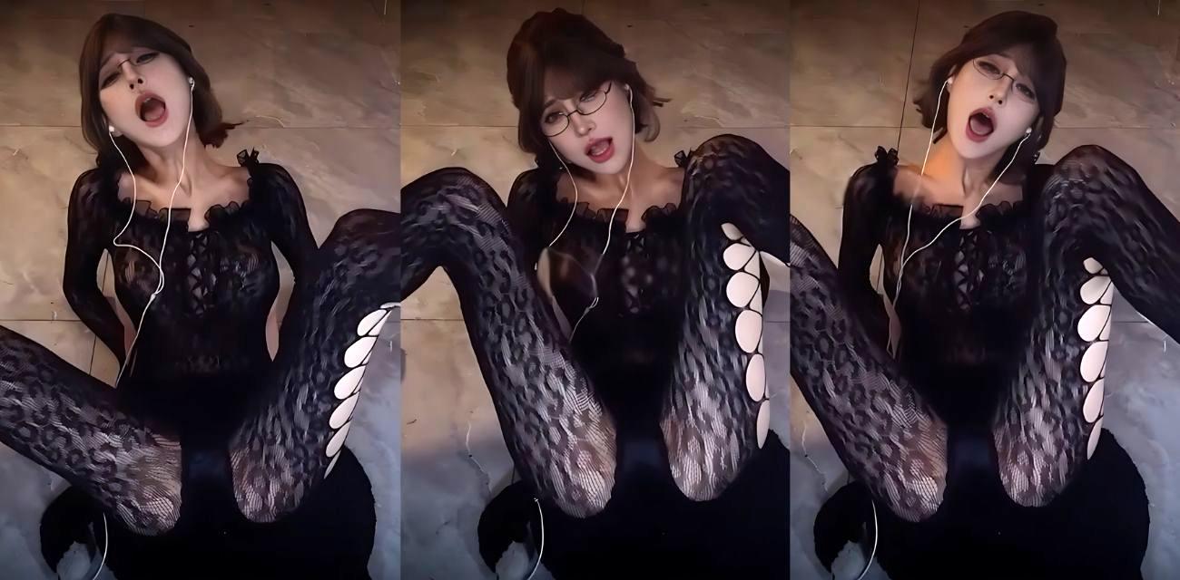 高颜值御姐 张爱玲 最新福利囚禁拷问潜入搜查官 穿诱惑制服淫语挑逗 骚浪十足淫爆全屏 - 素人反差