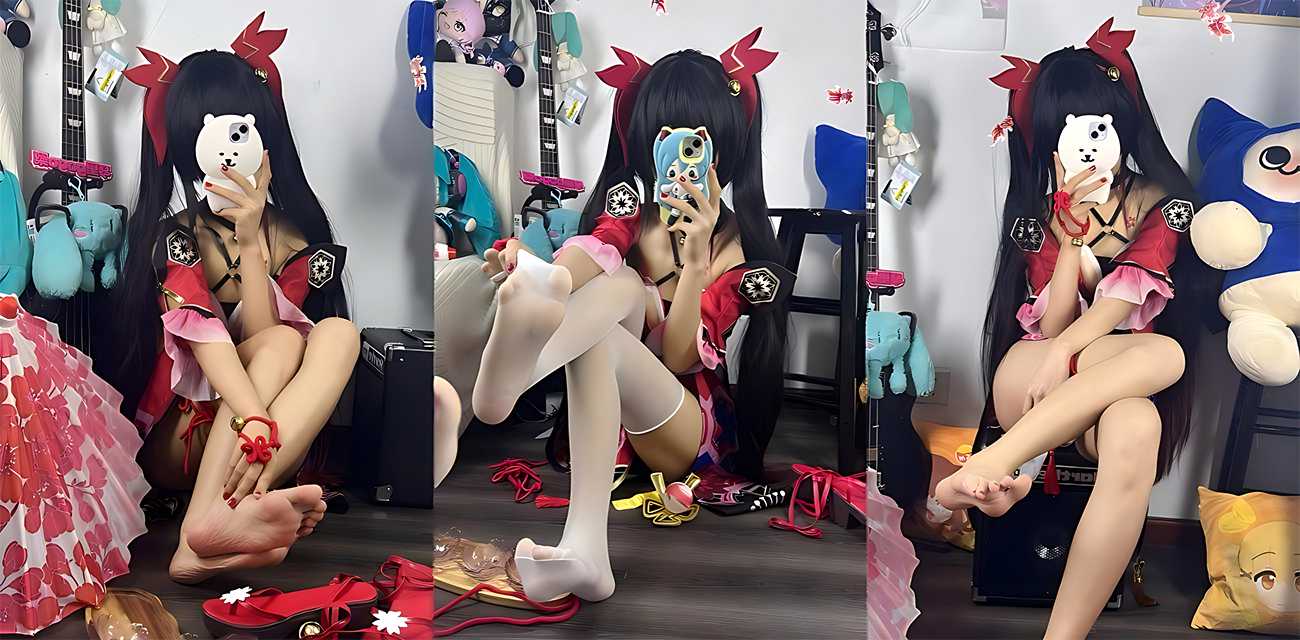 二次元福利姬 琴里gogo梨 cos星穹铁道花火 玉足韵律起伏与琴长 瞬间绞杀足控！ - 直播福利